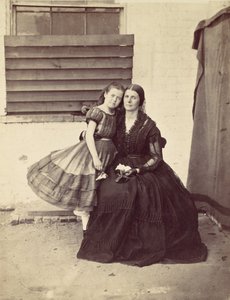 Bayan Greenhow ve Kızı, Eski Meclis Binasında Tutuklu, Washington, 1862. by Alexander Gardner