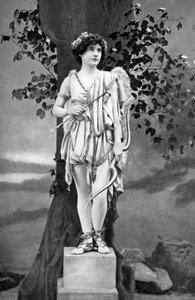 Unity Moore 1894-1981, İrlandalı aktris, 1911-1912.