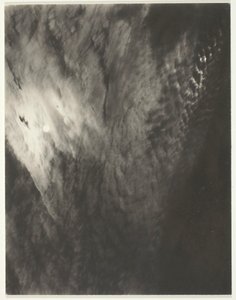 Eşdeğeri, Set A Third Set, Baskı 7, 1929. by Alfred Stieglitz