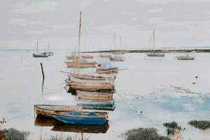 Leigh Limanındaki Tekneler, 2018 (elle yeniden boyanmış fotoğraf)