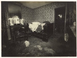  by Alphonse Bertillon