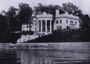 Charles A Platt: Gwinn, Lake Front (s/b fotoğraf) by American Photographer (after)