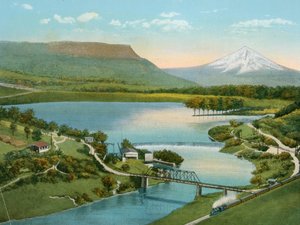 Masa Dağı ve Rogue Nehri