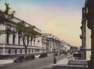 New York: Metropolitan Museum of Art, Fifth Avenue ve East 80th Street (fotoğraf) by American Photographer (after)