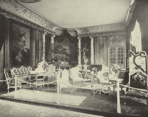 Fransız Mobilyalarının Teşhiri by American Photographer