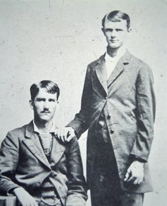 Frank (1843-1915) ve Jesse James (1847-82) 1870 dolayları (s/b fotoğraf) by American Photographer