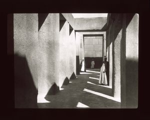 Gizeh - Khephren Piramidi yakınında granit tapınak (fener kaydırağı) by American Photographer