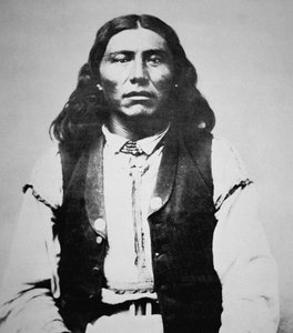 Naiche (d.1874) Arizona Chiricahua Apaçilerinin Şefi (s / b fotoğraf) by American Photographer