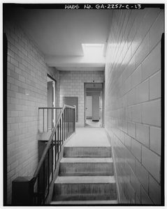 Techwood Homes, Bina No. 1, 575-579 Techwood Drive, Atlanta, Fulton County, GA (s/b fotoğraf) by American Photographer
