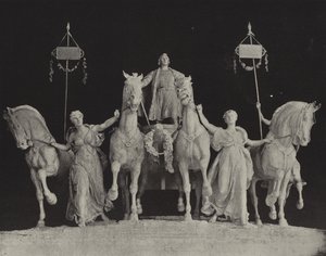 Kolomb Quadriga by American Photographer