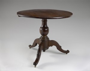 Orta Sehpa, c. 1850-1870 (siyah ceviz) by American School