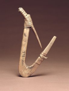 Halibut Kancası, c.1800 (ahşap ve ladin kökü) by American School
