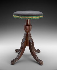 Müzik taburesi, c.1810-15 (maun; keten dokuma, at kılı ve çelik) by American School