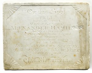 Aaron Burr ile bir düello sırasında Alexander Hamilton