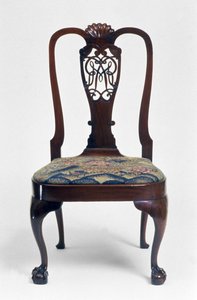 Yan sandalye by American School