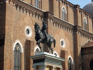 Andrea del Verrocchio tarafından Condottiere Colleoni