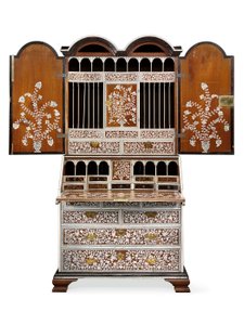 Büro dolabı, Vizagapatam, c.1720-30 (fildişi, tik, abanoz ve kaplumbağa kabuğu)