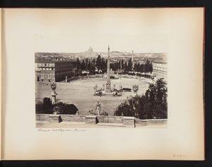 Arka planda Aziz Petrus Bazilikası ile Roma