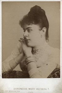 Barones Mary Vetsera (1871-1889), Anonim by Anonymous Anonymous