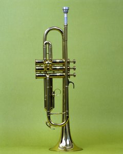 Müzik aleti: trompet. 1990. by Anonymous Anonymous