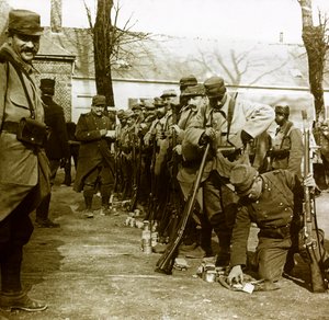 Fotoğraf - Birinci Dünya Savaşı üzerine stereoskopik cam levha: Bir Detay İncelemesi, Özel Koleksiyon by Anonymous Anonymous