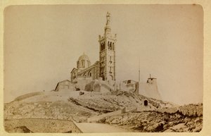 1885-1890 civarında Marsilya şehri ve çevresi: Notre Dame de la garde, Özel koleksiyon by Anonymous Anonymous