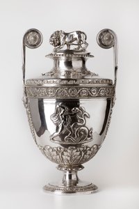 Birleşik Krallık - Vase of the Lloyds Vatanseverlik Fonu (gümüş by Anonymous Anonymous