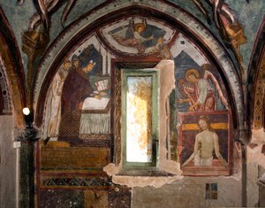 Solda, daha sonra Ostia şehrinin arifesi olan Papa Gregoire IX, sağda şapeli (12. yüzyıl), daha sonra Antonio Aquili dit Antoniazzo Romano tarafından yapılan fresk Pieta (1461-1508 civarında aktif) 15. yüzyıl Şapeli Aziz Gregoire, Manastır by Antoniazzo Romano