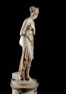 Venere Italica. mermer heykel by Antonio Canova