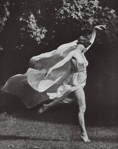 Anna Duncan (siyah-beyaz fotoğraf)