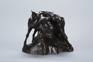 Puma Taşıma Geyik Karkası, c.1900 (bronz)