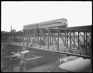 Wells Street Bridge