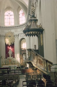 Minber, aynı zamanda Verity Minberi olarak da adlandırılır, 1749 (yaldız, ahşap ve kakmacılık) (ayrıntı 252680 ve 252681