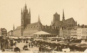 Pazar Günü Grand Place, Ypres, Belçika