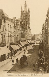 Rue au Beurre, Ypres by Belgian Photographer