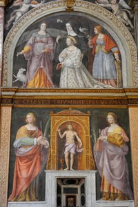Aziz Apollonia ve Aziz Lucy, üstte, azizler ve rahibelerle çevrili Ippolita Sforza, Maggiore Manastırı