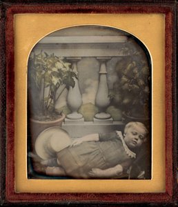 Bir Çocuk Portresi,c. 1850 (fotoğraf) by British Photographer