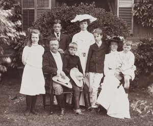 Başkan Theodore Roosevelt, eşi Edith ve ailesi by Brothers Pach