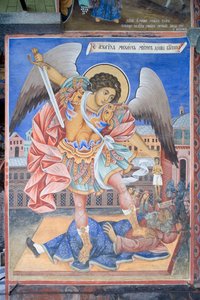 Bulgaristan, Rila Manastırı, Meryem Ana#39;nın Doğuşu Kilisesi#39;ndeki Aziz Mikail Başmelek freski
