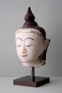 Bir Buda Başkanı, Mon stili (kaymaktaşı)