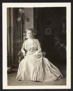 Bayan John Arbuckle, c.1900-10 by Burr William McIntosh