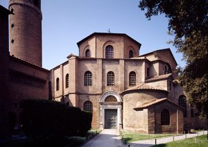 Kilisenin cephesi, MS 547 dolayları by Byzantine School