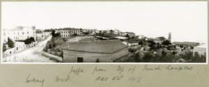 Batıya bakan Fransız hastanesinin tepesinden Jaffa, 2 Aralık 1917 by Capt. Arthur Rhodes
