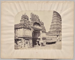 Minakshi Sundareshvara Tapınağı, Madurai'ye giriş