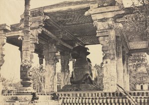 Büyük Pagoda, Büyük Boğa, Önden Görünüm, Tanjore, Hindistan Rajarajesvara Tapınağı, 1857.