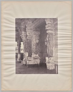 Pudhu Mandapa'dan Tirumal Nayak (r. 1623-59), Minakshi Sundareshvara Tapınağı, Madurai
