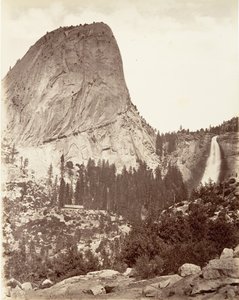 Cap of Liberty ve Nevada Fall, Yosemite, yak. 1872, basılmış yaklaşık. 1876. by Carleton E. Watkins.