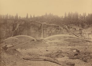 Malakoff Diggins, Kuzey Bloomfield, Nevada İlçesi, 1871. by Carleton Emmons Watkins