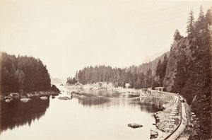 Diş Köprüsü, Oregon, 1867, yaklaşık olarak basılmıştır. 1876. by Carleton Emmons Watkins