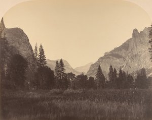 Vadinin Yukarısında, Kuzey Kubbe Merkezde, Sentinel Solda, 1861. by Carleton Emmons Watkins